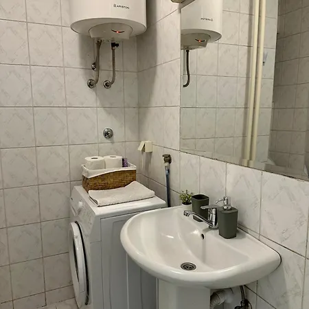 7 Emperors Central Suite Белград Екстериор снимка